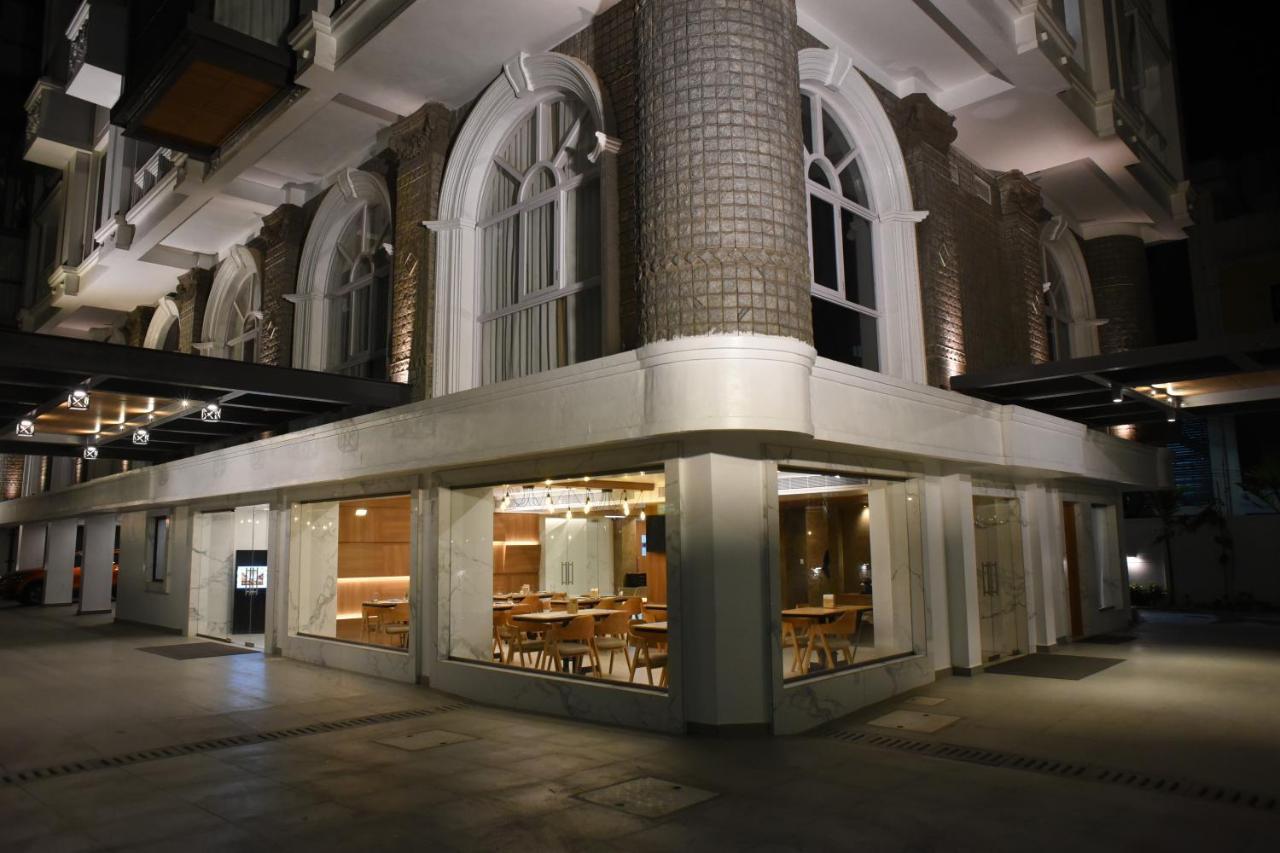 Отель Rathna Residency - Near Us Consulate Ченнаи Экстерьер фото